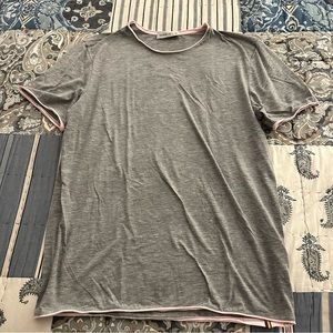 Manuel Ritz Gray With Pink Trim Men's Size Small T-Shirt